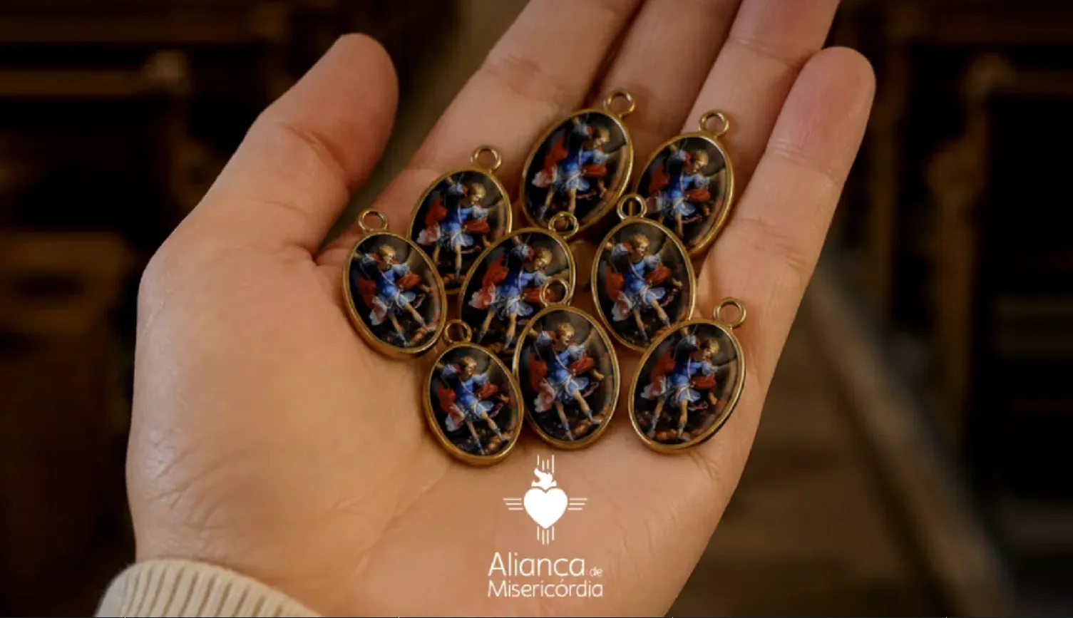 Brinde grátis: Brinde Grátis Aliança de Misericórdia: Medalha de São Miguel Arcanjo