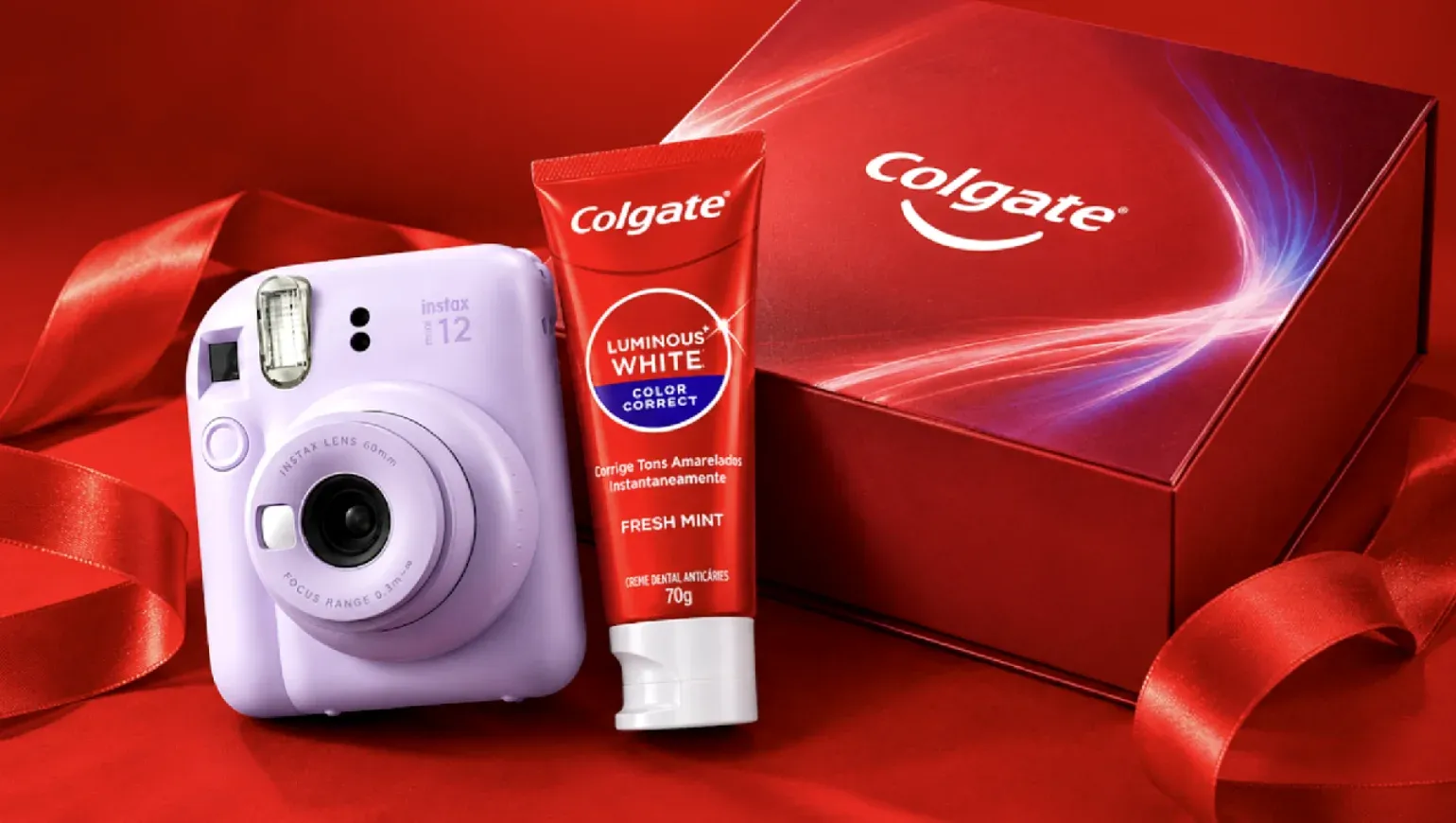 Brinde grátis: Sorteio Colgate #EfeitoWOW 2ª edição: Concorra a uma Instax Mini 12 Roxa
