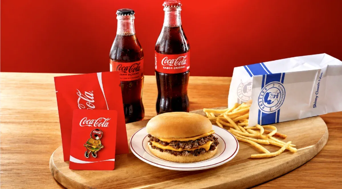 Brinde grátis: Promoção Patties e Coca-Cola: Pins Colecionáveis Surpresa nos Combos em SP