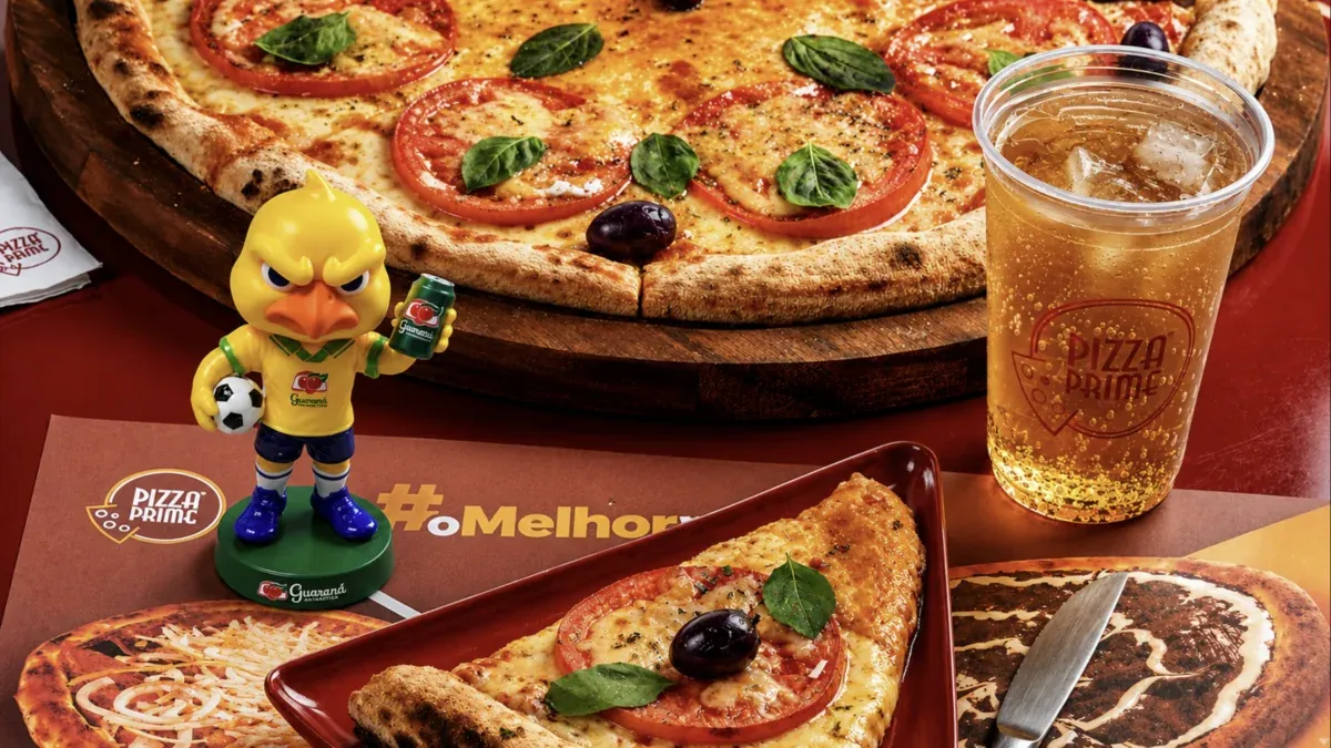 Brinde grátis: Compre e Ganhe Pizza Prime: Canarinho do Guaraná no Combo Campeão por Delivery