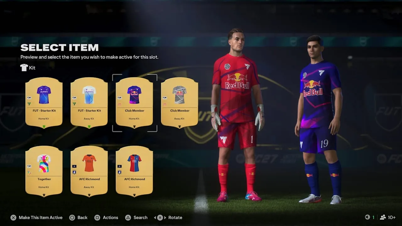Uniformes Red Bull vermelho e roxo no menu de seleção de kits do Ultimate Team do EA SPORTS FC 27