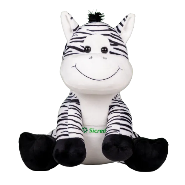 Pelúcia Zeca, a zebra, personagem do Clubinho da Poupança Sicredi Serrana.